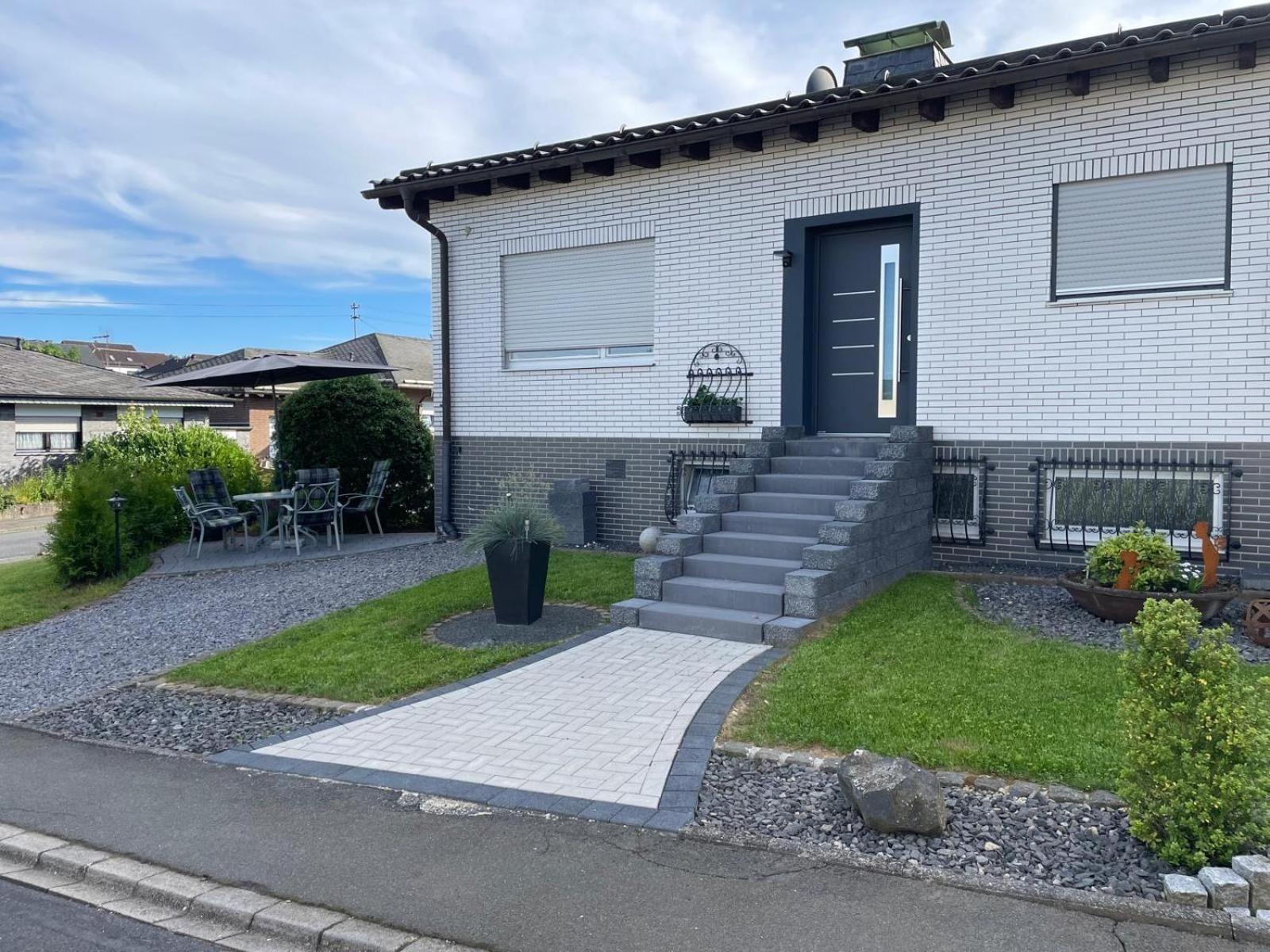 Ferienwohnung Steinstrass Naehe Nuerburgring Kelberg Ngoại thất bức ảnh